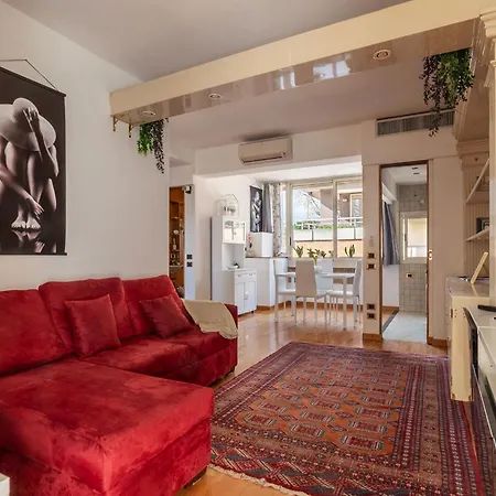 Along The Tiber Appartement Rome