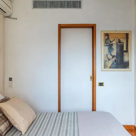 Daire Along The Tiber Roma